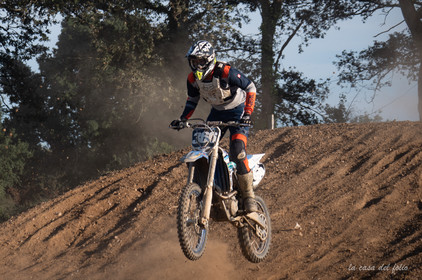 Moto-Cross