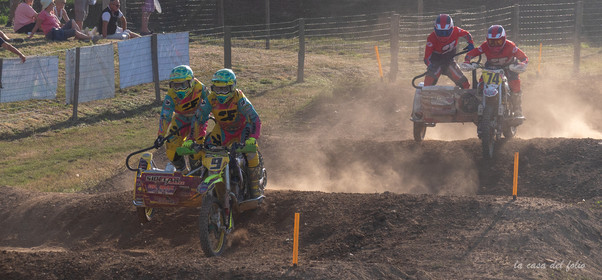 Moto-Cross