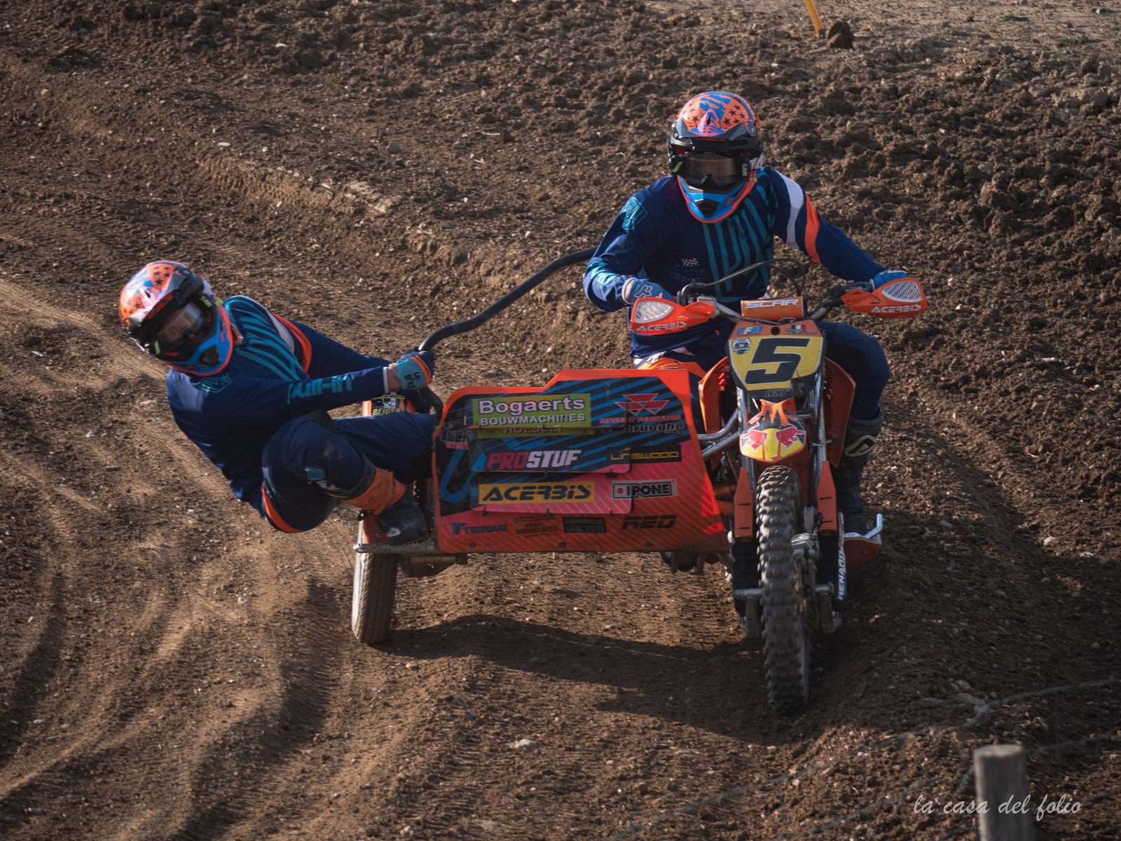 Moto-Cross