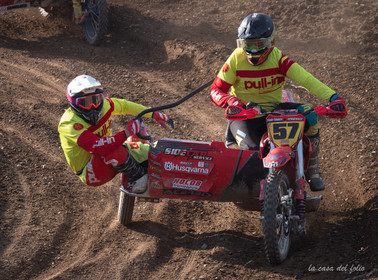 Moto-Cross