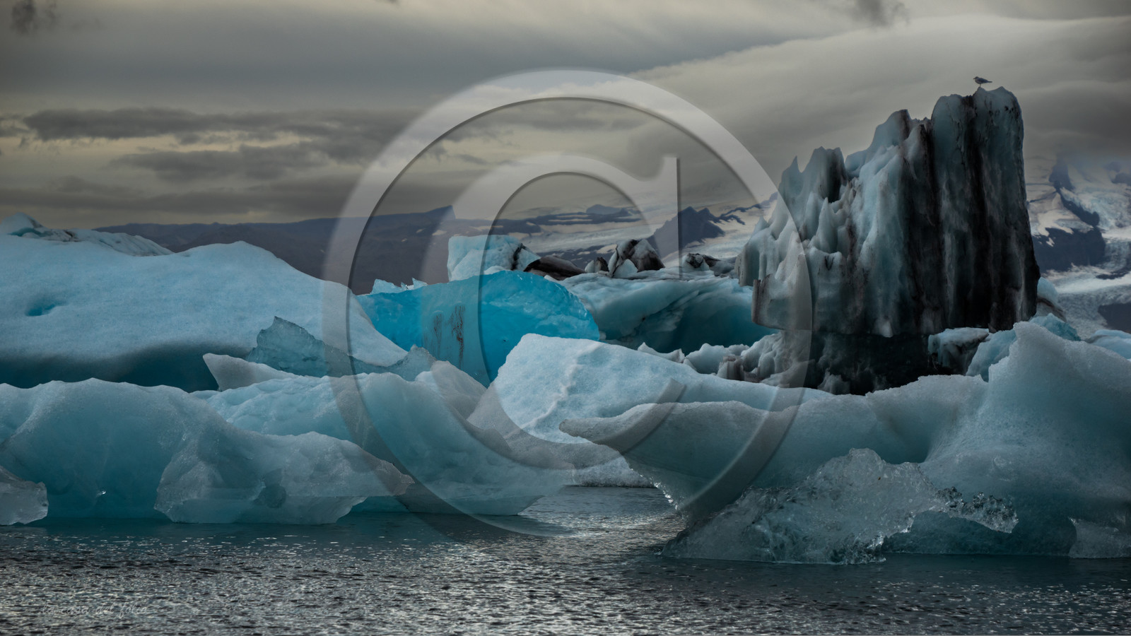 Iceberg en Islande: Photo ultraHD sur Alu Dibond  106,7 x 60 cm