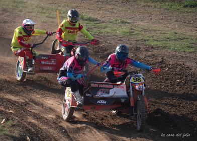 Moto-Cross