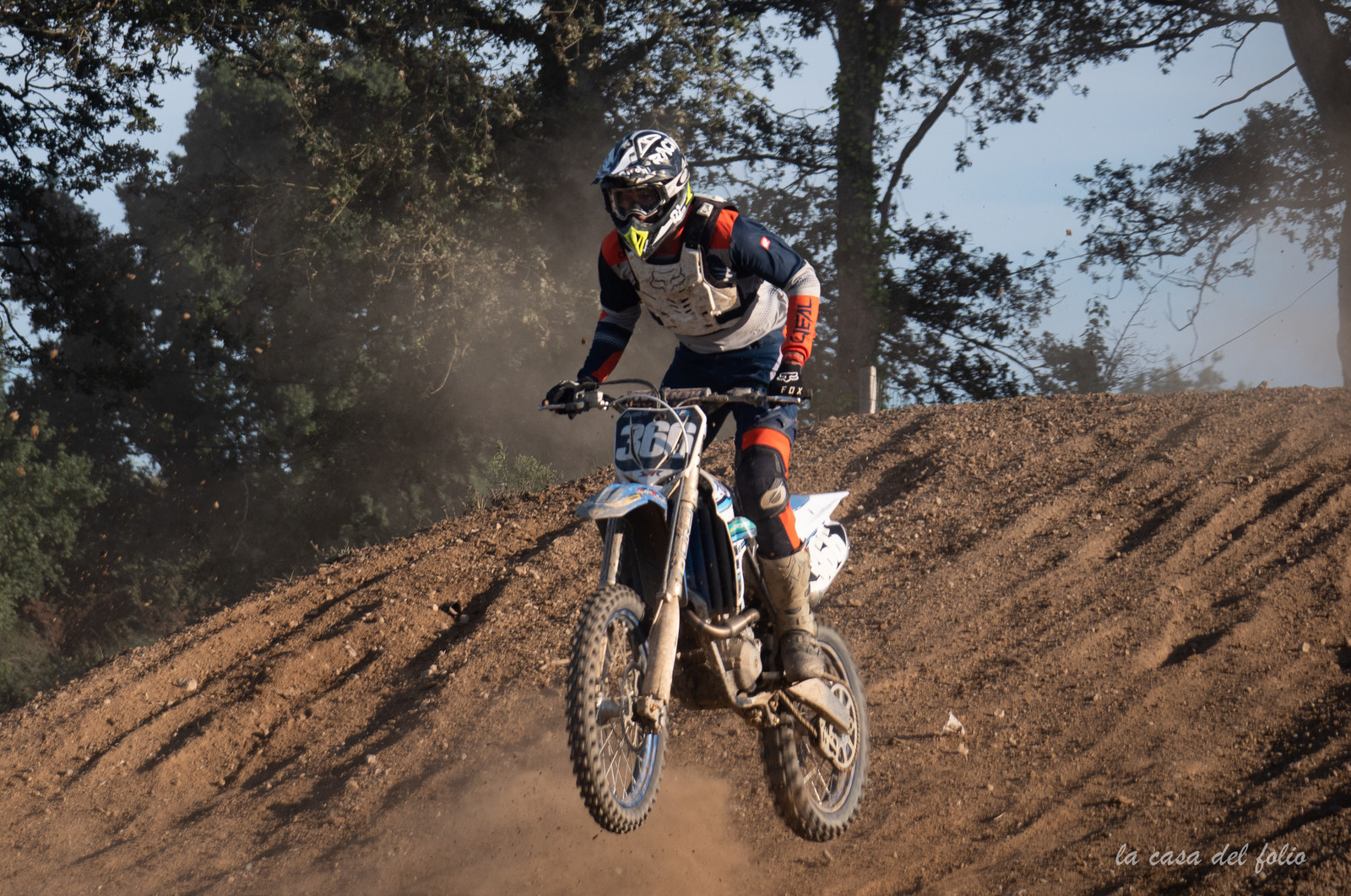 Moto-Cross