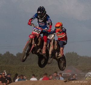 Moto-Cross