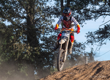 Moto-Cross