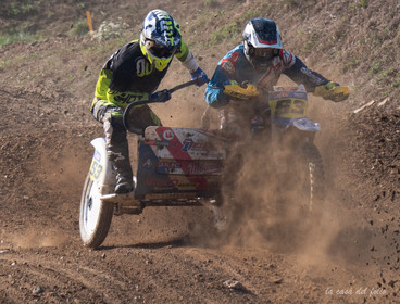 Moto-Cross