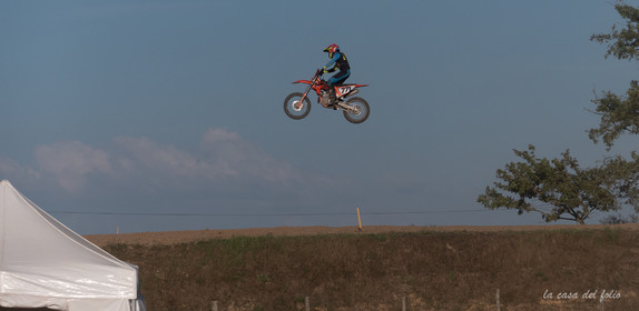 Moto-Cross
