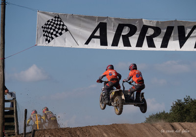 Moto-Cross