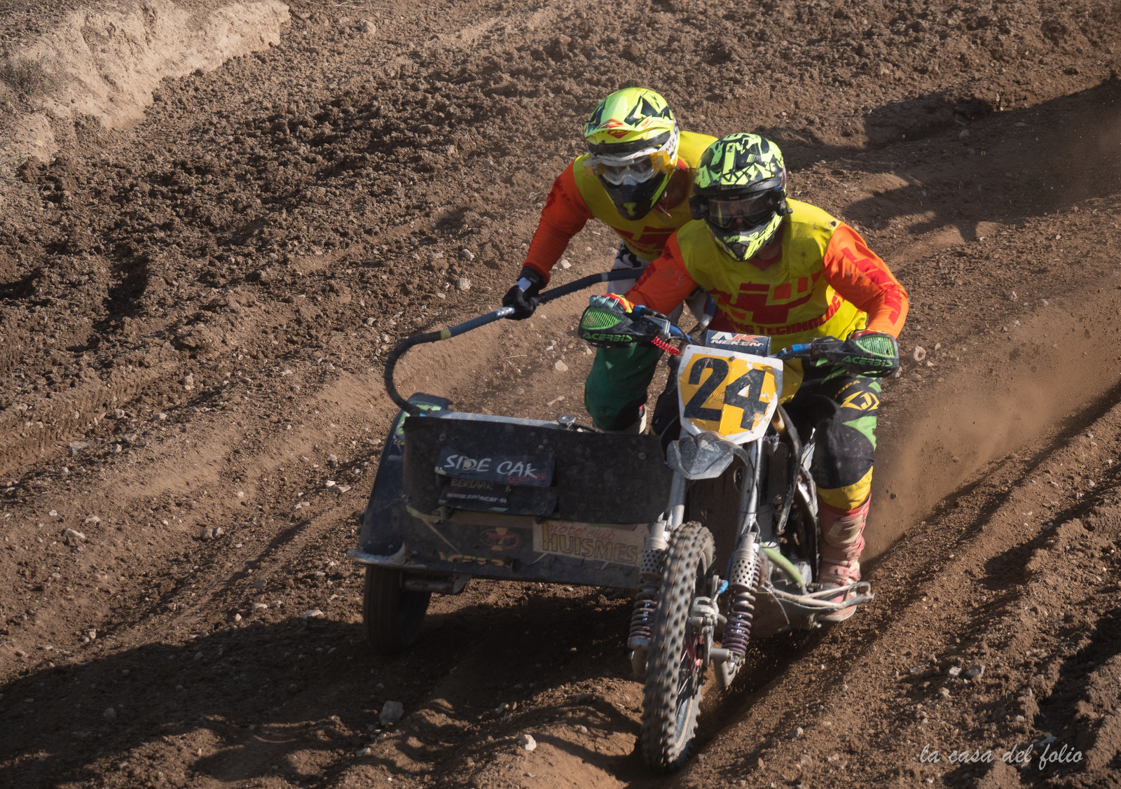 Moto-Cross