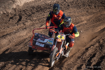 Moto-Cross