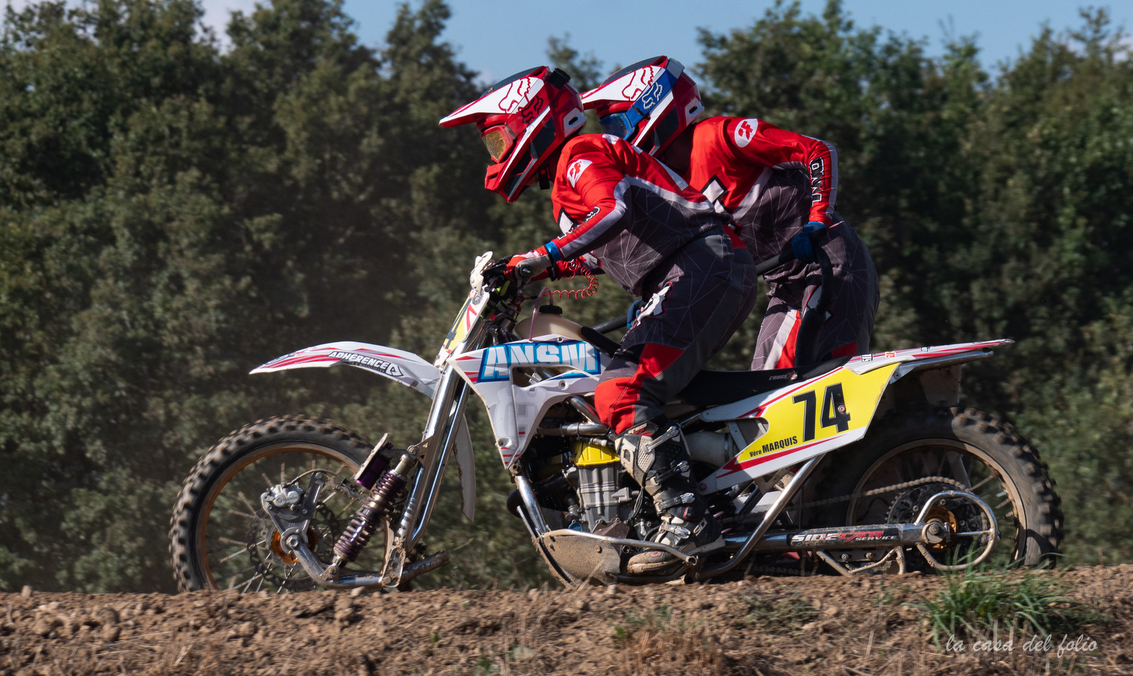 Moto-Cross