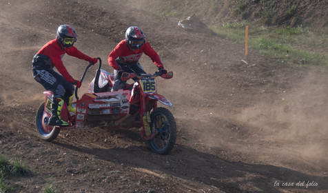 Moto-Cross