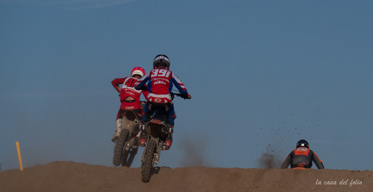 Moto-Cross