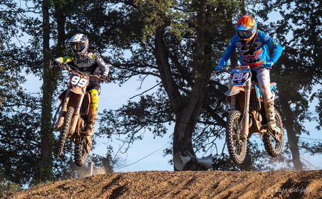 Moto-Cross