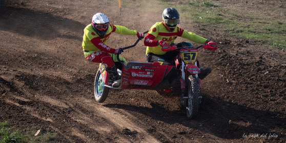 Moto-Cross