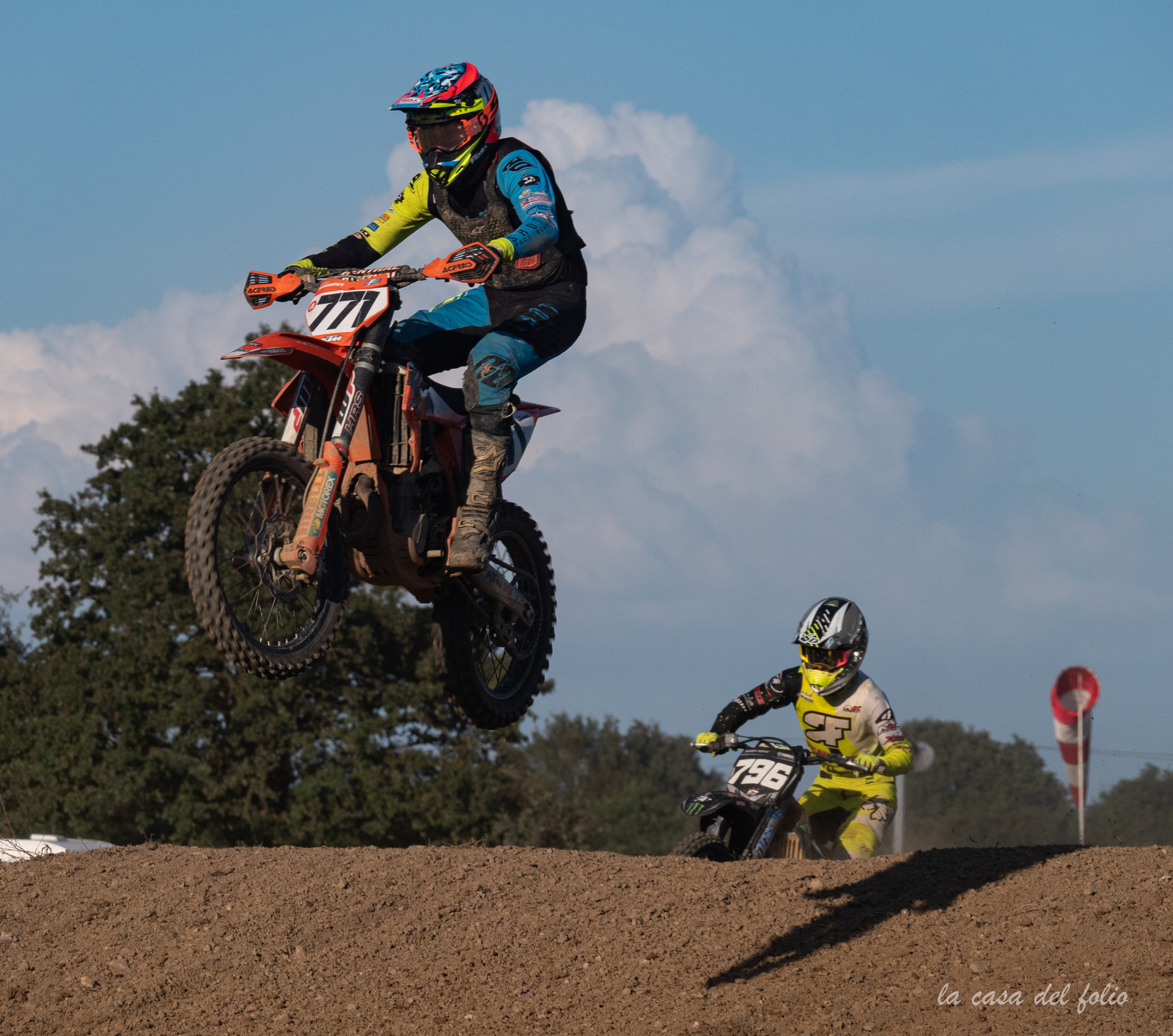 Moto-Cross