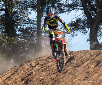 Moto-Cross