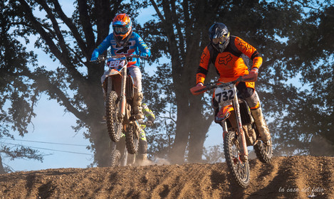 Moto-Cross