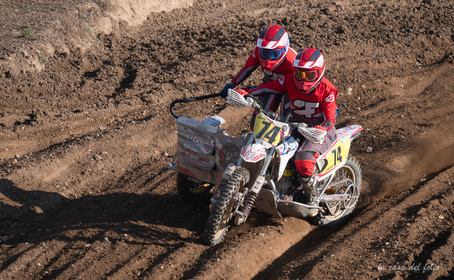 Moto-Cross