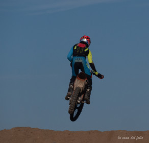 Moto-Cross