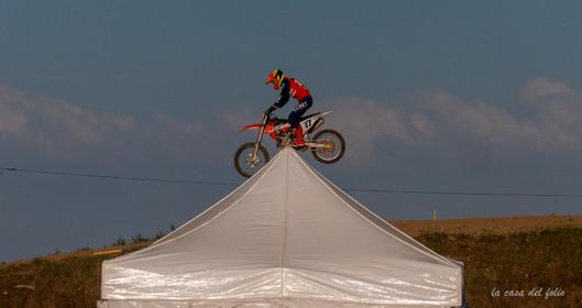 Moto-Cross