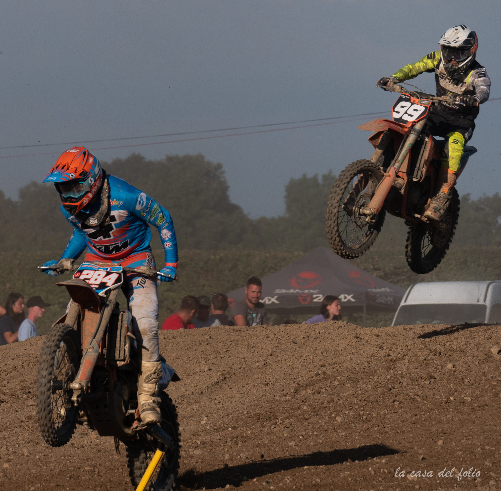 Moto-Cross