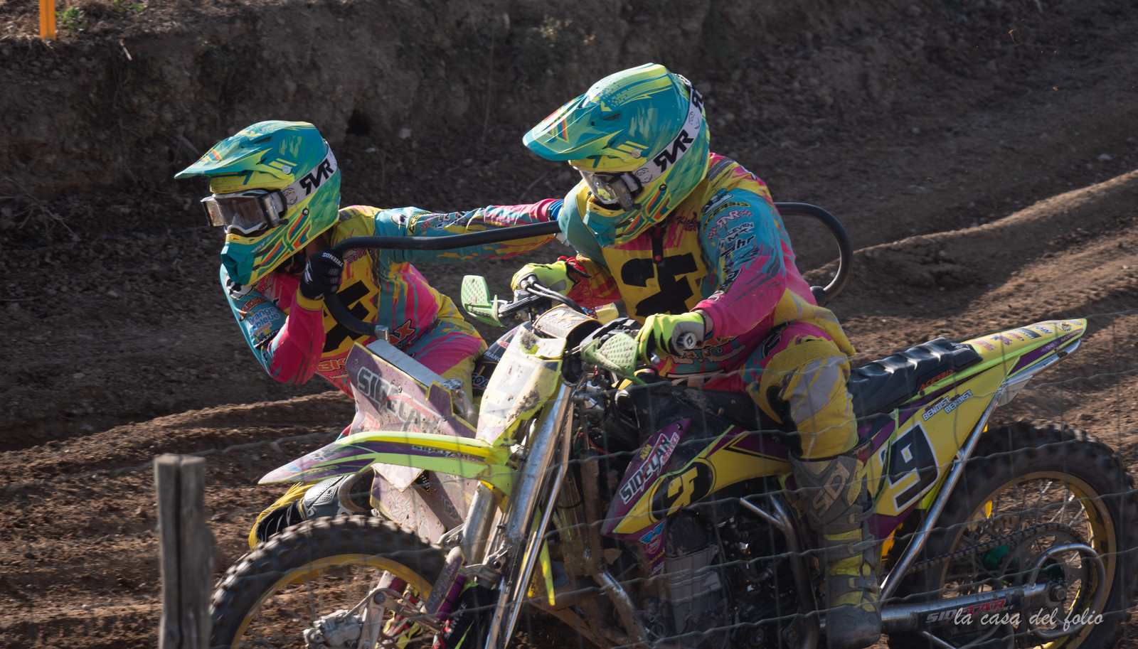 Moto-Cross