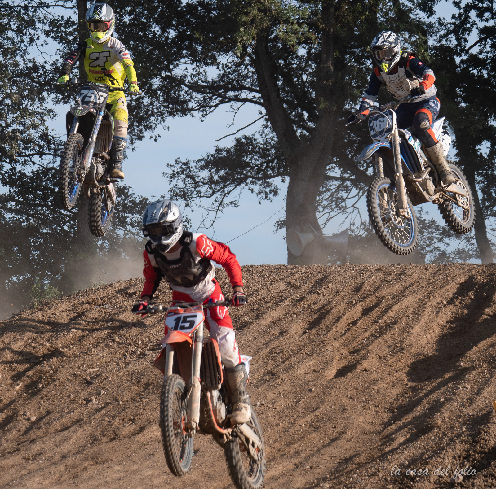 Moto-Cross