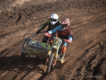 Moto-Cross