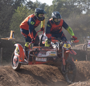 Moto-Cross