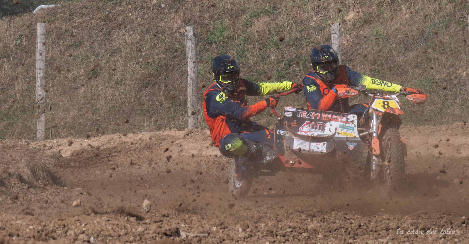 Moto-Cross