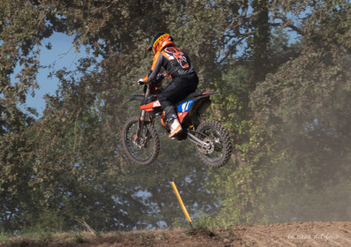 Moto-Cross