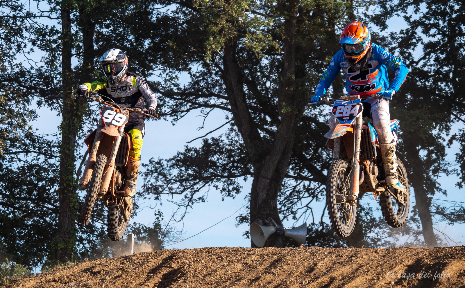 Moto-Cross