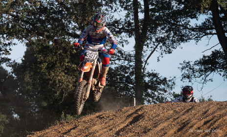 Moto-Cross