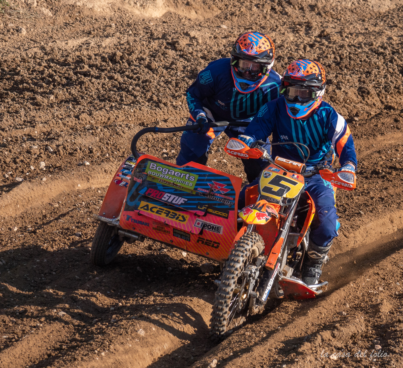 Moto-Cross