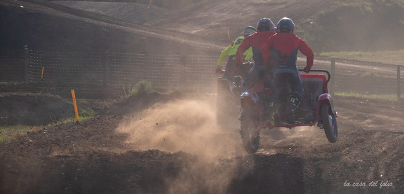 Moto-Cross