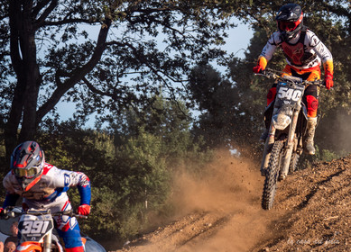 Moto-Cross