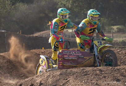 Moto-Cross