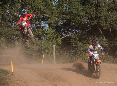 Moto-Cross