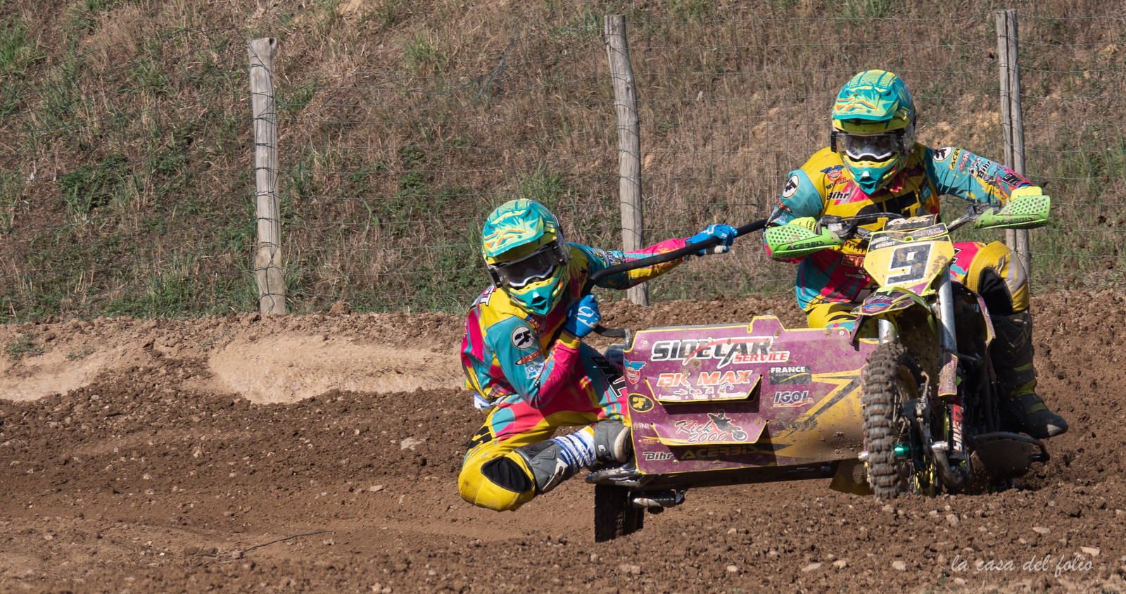 Moto-Cross