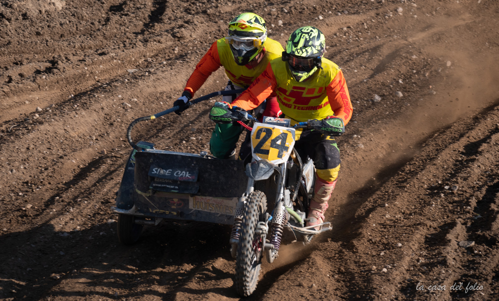 Moto-Cross