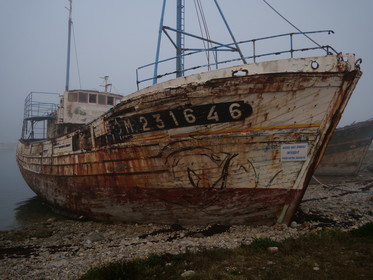 Camaret sur Mer , le cimetière de bateau