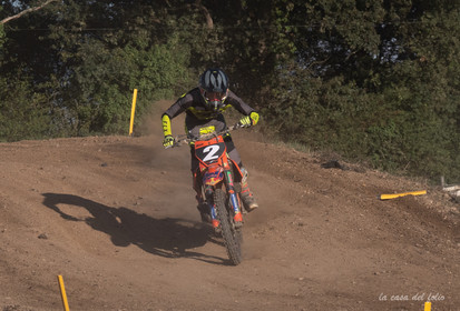 Moto-Cross