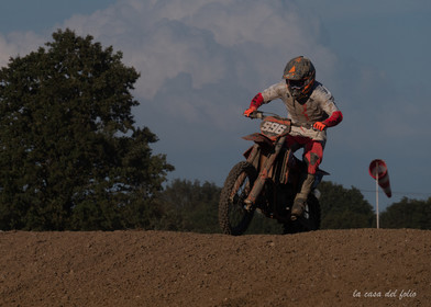 Moto-Cross