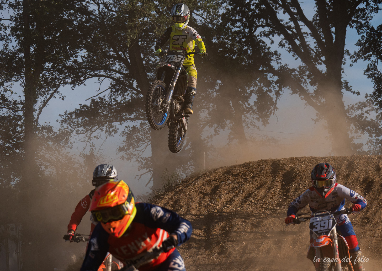 Moto-Cross