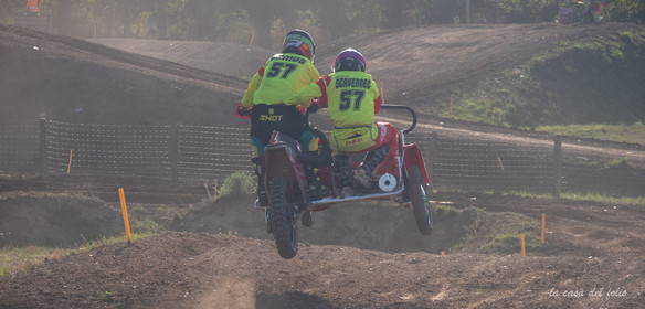 Moto-Cross