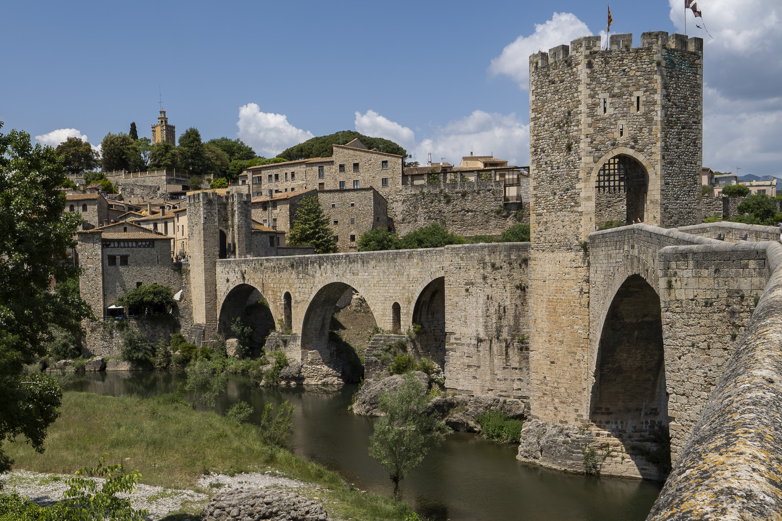 Besalu Catalogne