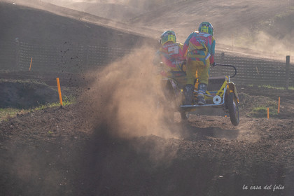 Moto-Cross