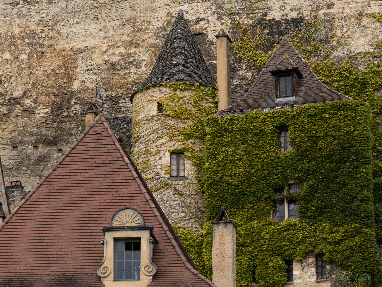 LA ROQUE-GAGEAC, vallée de la Dordogne