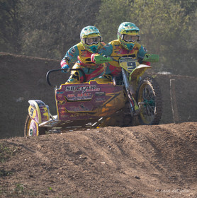 Moto-Cross